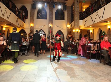 Restaurant Cavalerul Medieval Nunta Iasi